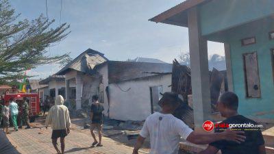 Tiga Rumah Milik Warga di Desa Tolongio Kecamatan Anggrek Hangus Terbakar