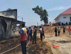 Gerak Cepat Babinsa Koramil 1314-01/KWD Padamkan Api di RS ZUS Gorontalo Utara